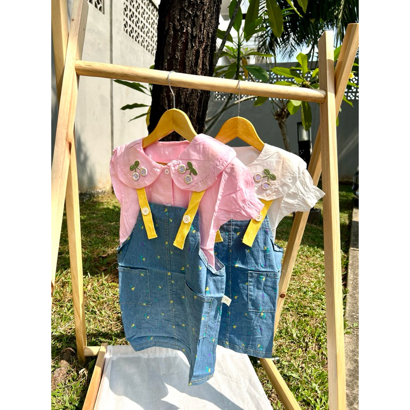 ONE SET ANAK PEREMPUAN/BAJU KODOK JEANS ANAK PEREMPUAN/ OVERALLANAK IMPORT/OVERSLL JEANS 2in1