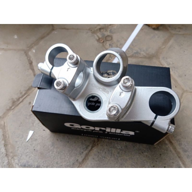 segitiga stang T atas kawasaki ninja R OLD