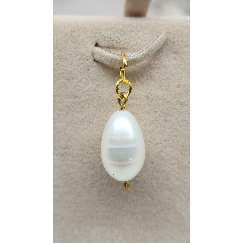 Liontin mutiara air tawar asli rangka rhodium kombinasi lapis emas