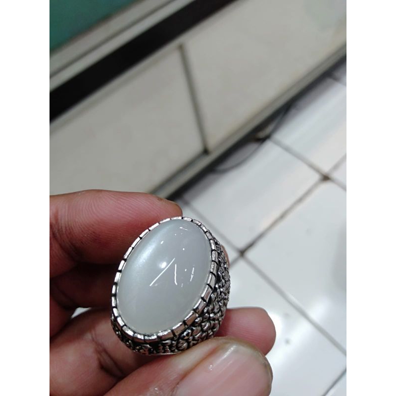 Cincin batu akik biduri bulan natural