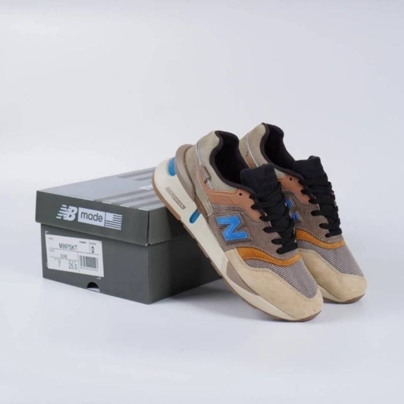 New balance NB 997s X Kith Nonnative Brown