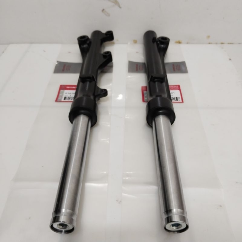 As shock depan plus tabung beat FI beat FI beat FI scoopy