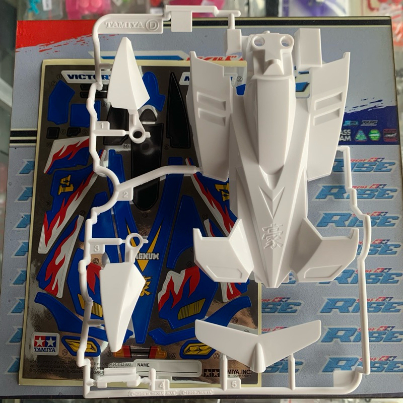 Body victory magnum loskit tamiya original