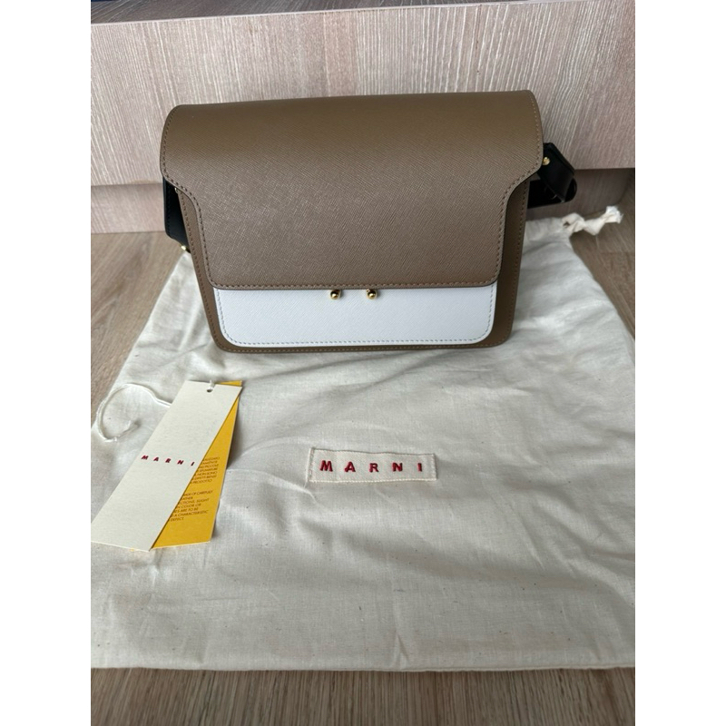 MARNI Medium Trunk Shoulder Bag Cigar/Pelican/Black - ORIGINAL PRELOVED