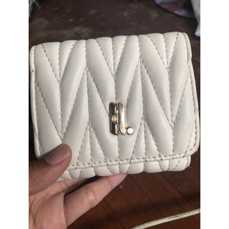 dompet heylocal local id preloved amour wallet