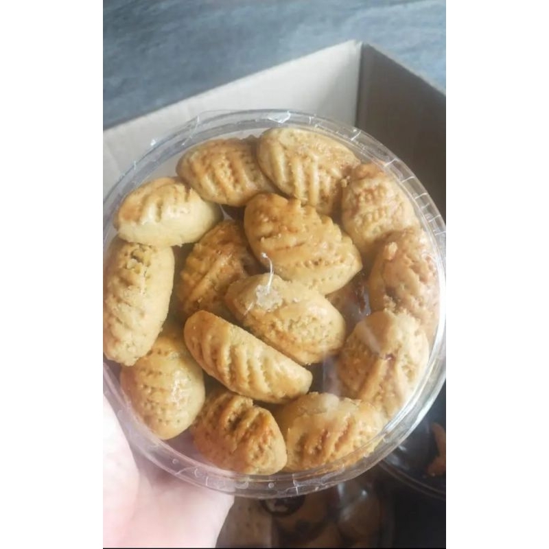 

kue kering nastar nenas