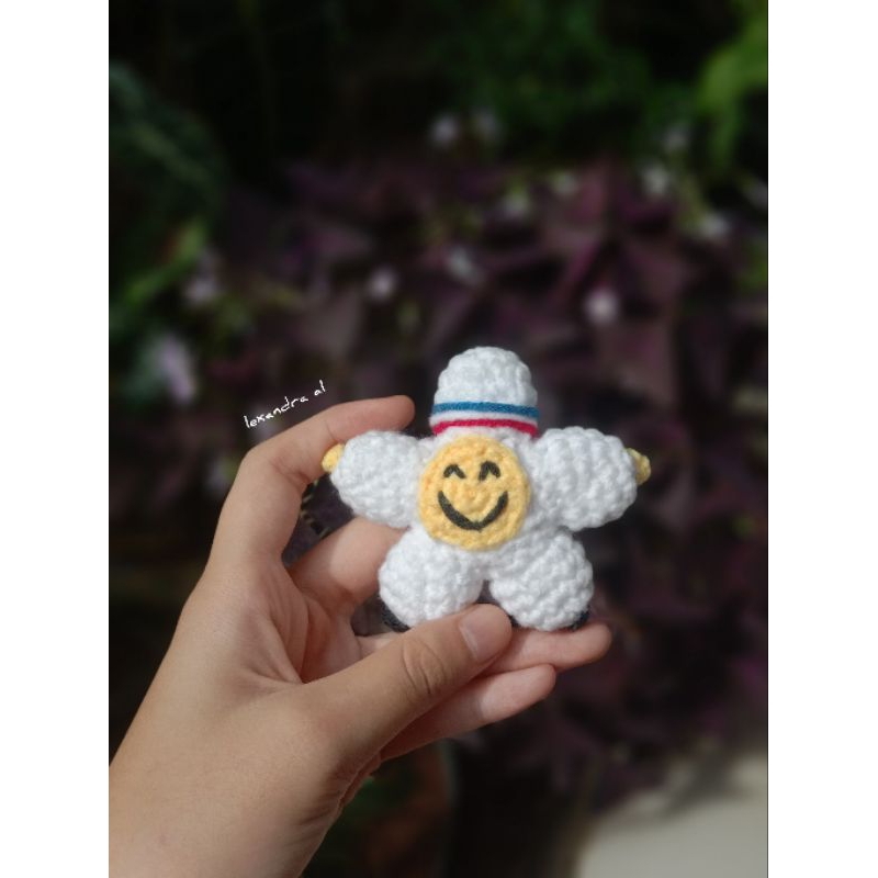 Gantungan kunci Romy truz rajut