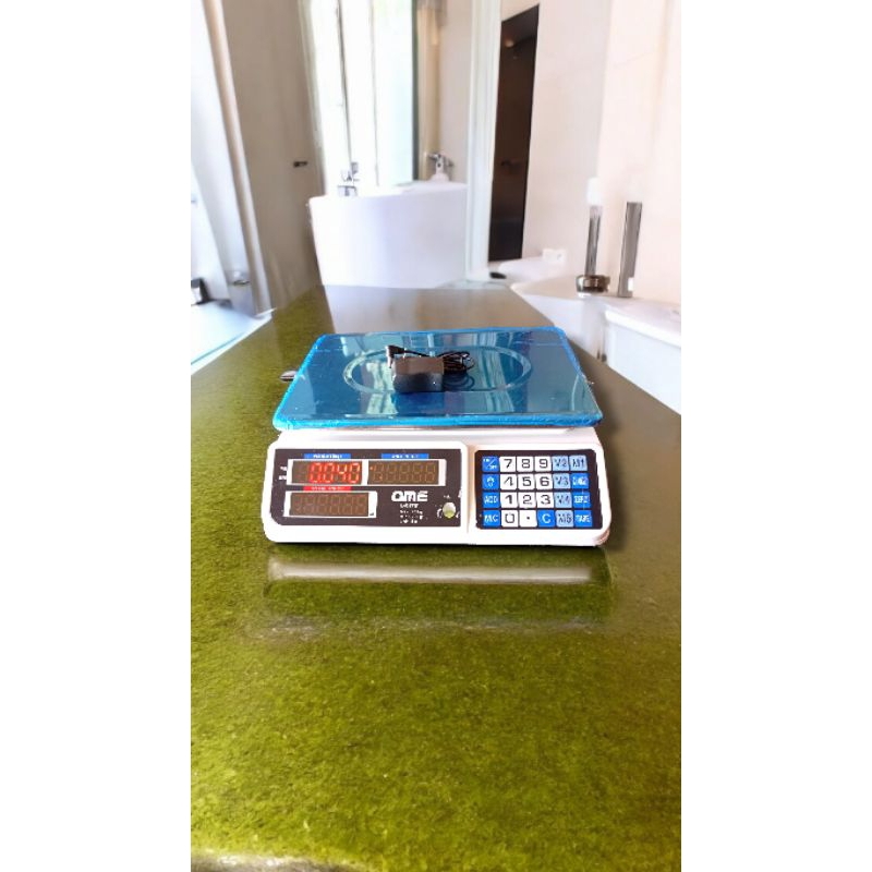 TIMBANGAN DIGITAL 40kg QME