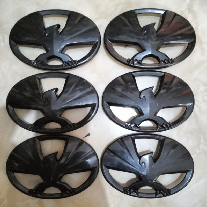 LOGO EMBLEM DEPAN BURUNG TOYOTA AGYA CALYA ORIGINAL BLACK EDITION