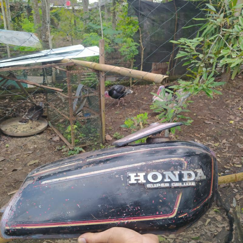 tangki gl100 original paint hitam