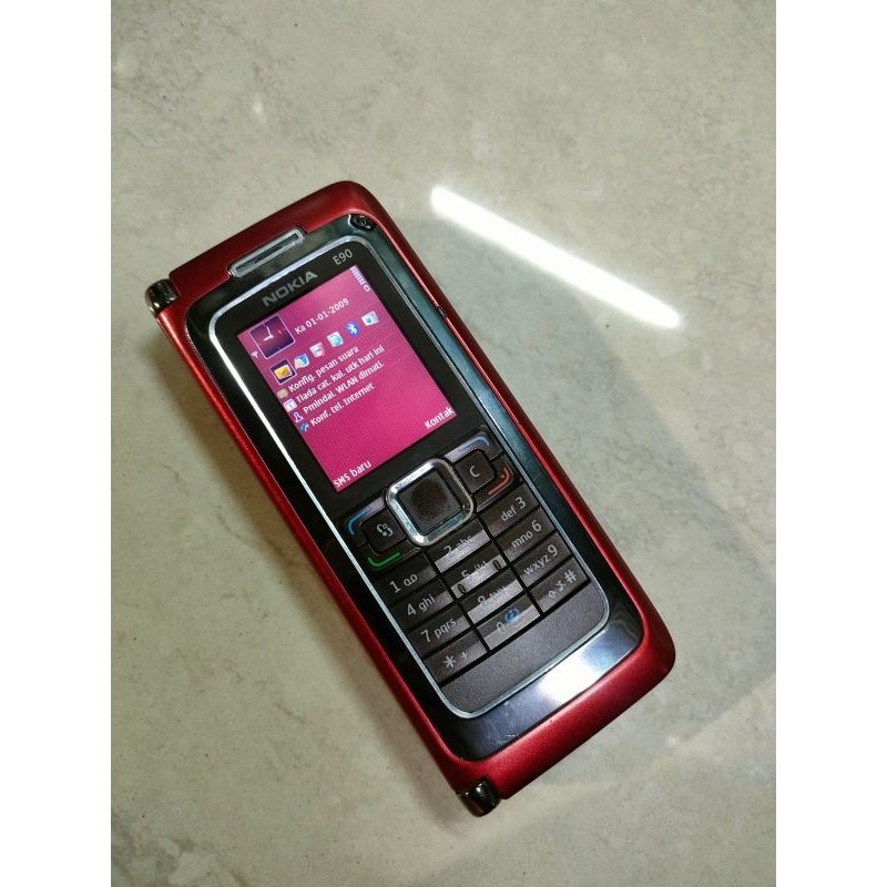 nokia E90 Communicator original anti sadap viral hp antik legenda hp presiden