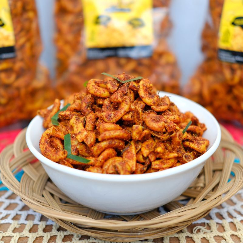 

Makaroni Bantet Pedas Manis Daun Jeruk Kemasan 500Gram