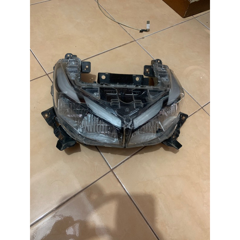 headlamp aerox new