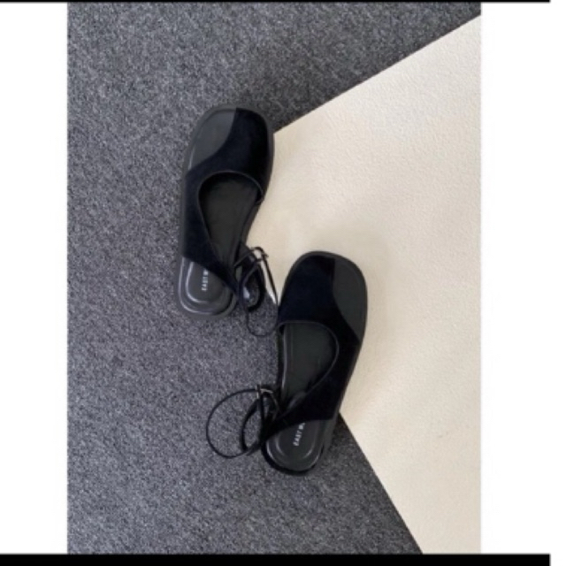 Preloved East Mount Side Sandal Lily Series uk 38