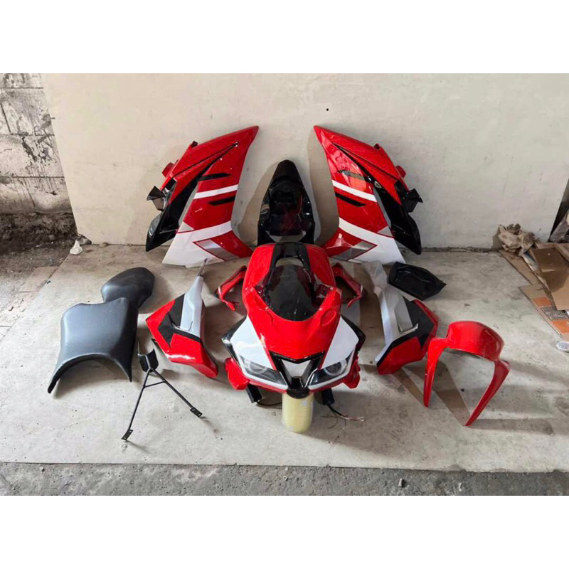 Fullbodi full fairing model R15 V3 pemasangan utk Byson Karbu