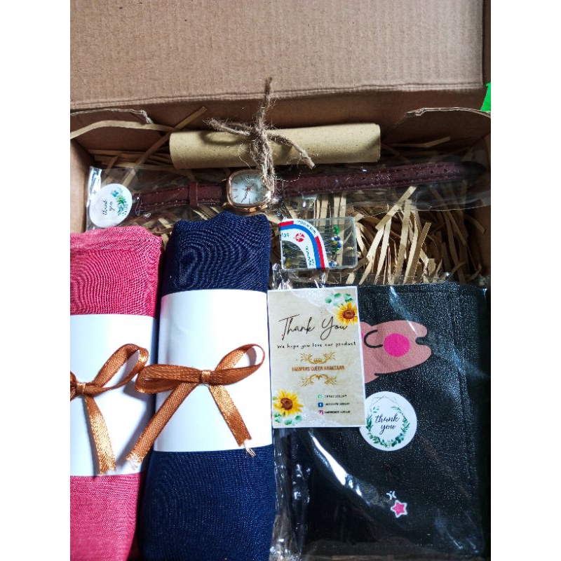 

hampers hijab murah/ kado wisuda / kado ultah