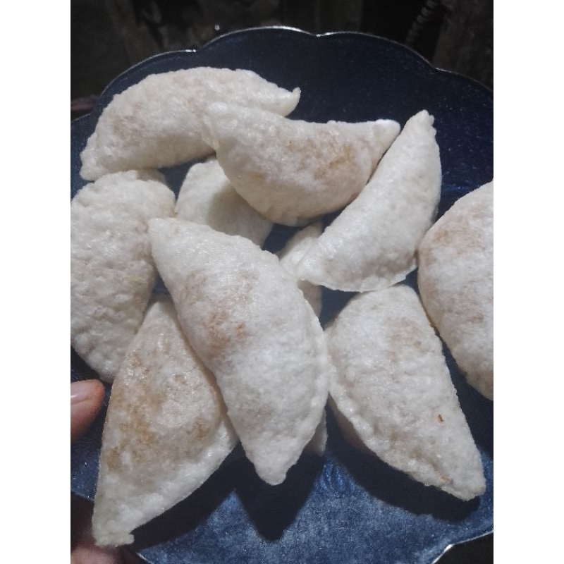 

cireng isi ayam suwir /cireng goreng