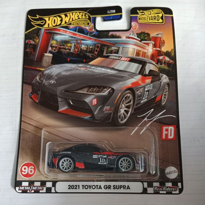 Hot Wheels Premium Boulevard Toyota Supra