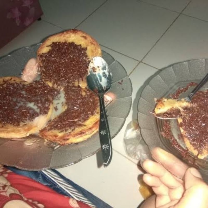 

Azzahra Roti Maryam Keju, Roti canai