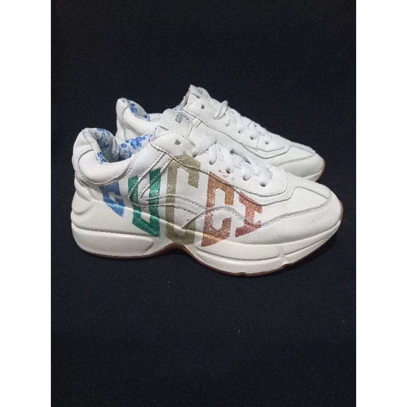 SEPATU SECOND GUCCI MADE ITALY