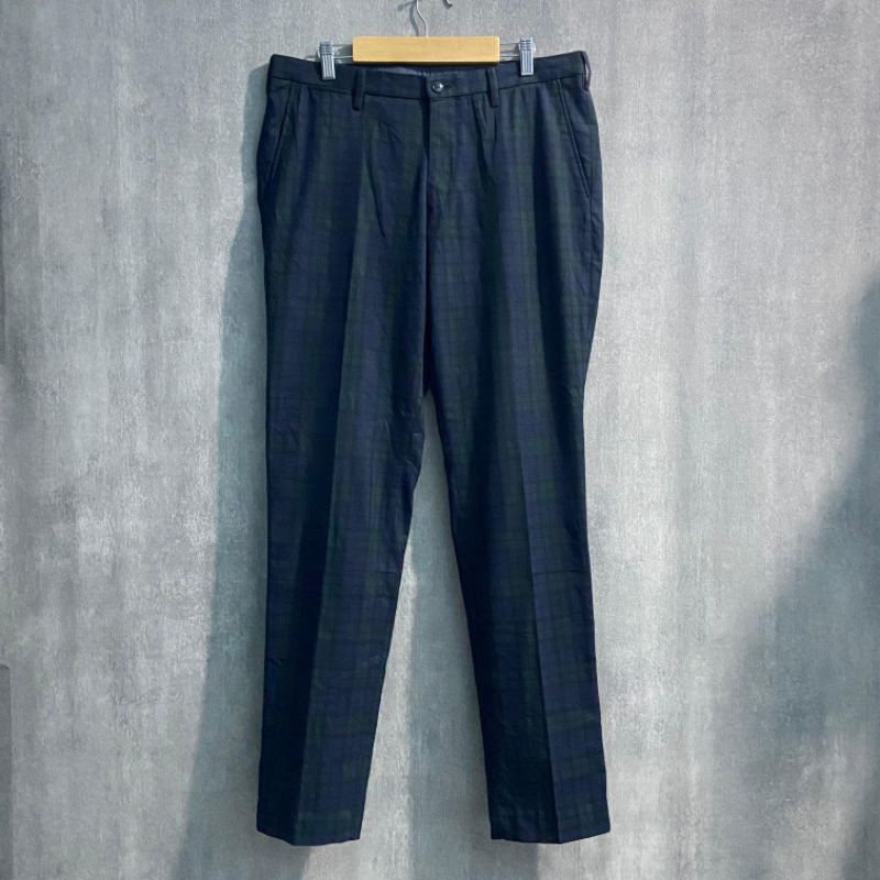 Work Pants Tartan UNIQLO Size 33 / Celana Bahan Pria / WP108