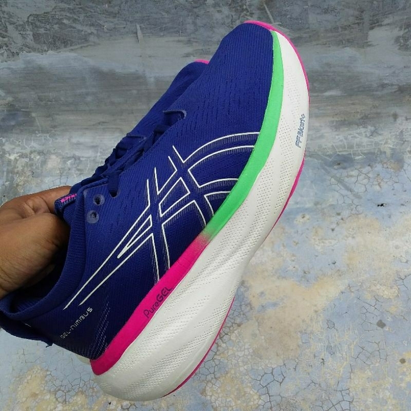 (SECOND) ASICS gel nimbus 25 second