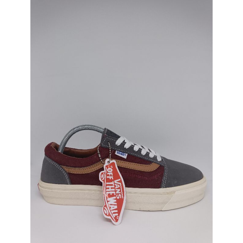 vans old skool maroon