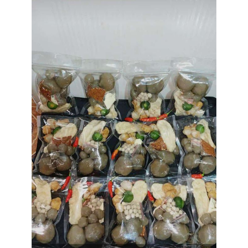 

baso aci isi ayam suir pedas