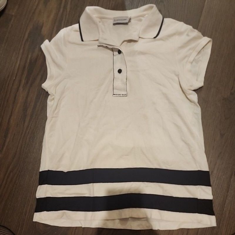 Kaos Polo Moncler Wanita