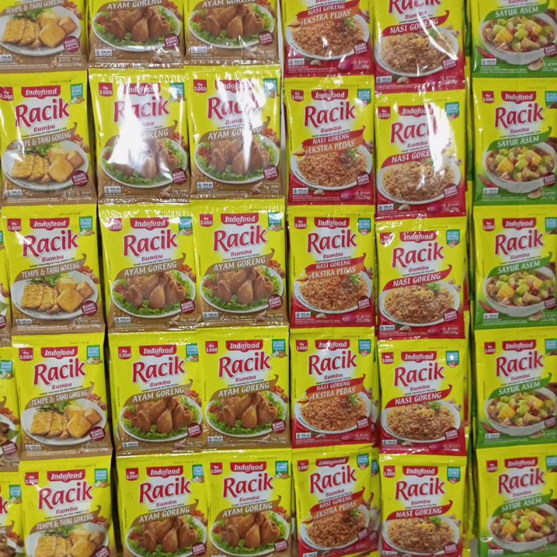 

indofood racik bumbu ikan goreng,ayam goreng,tempe & tahu goreng , sayur sop & sayur asem