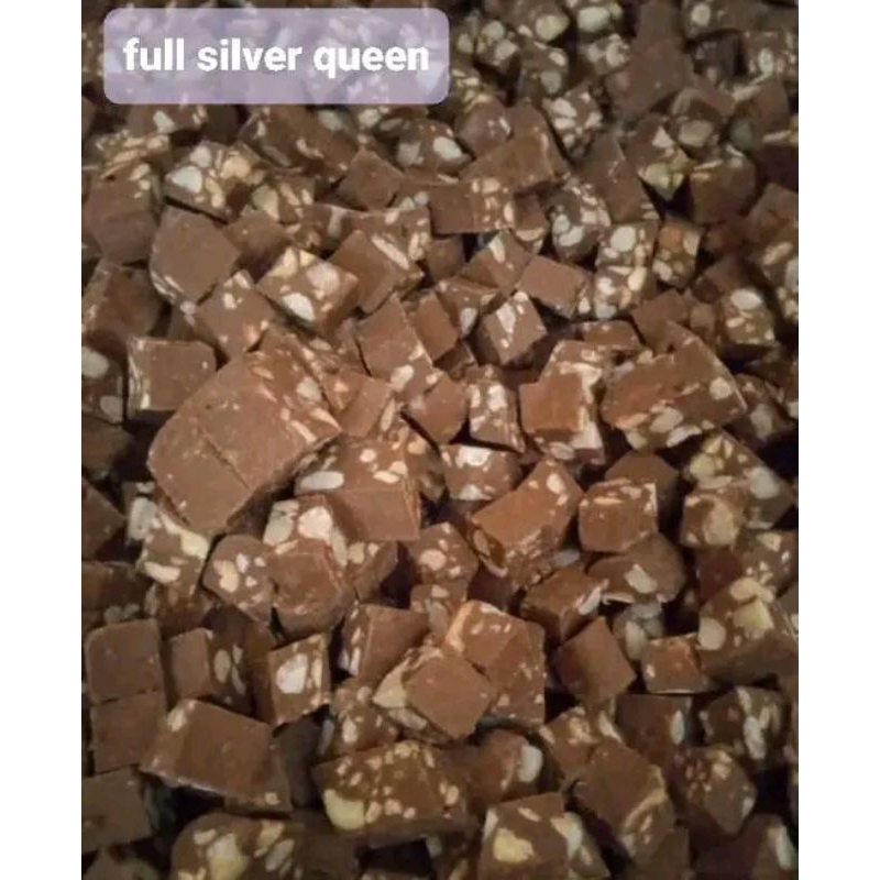 

Coklat Patahan Silverqueen dan Delfi | 250gram