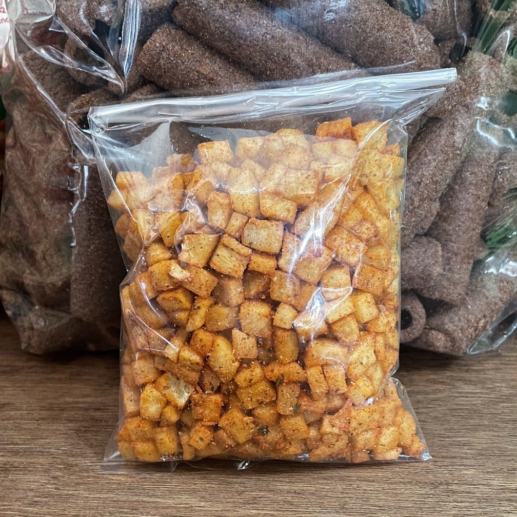 

Kripik Singkong Bentuk Dadu Rasa Pedas Jeruk & Asin 250g