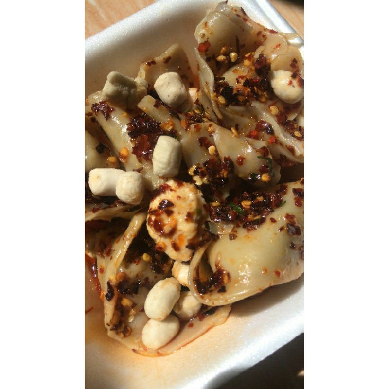 

Wonton chili oil kering kuah