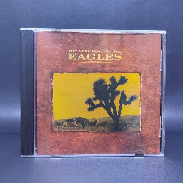 CD THE EAGLES - THE VERY BEST OF THE EAGLES IMPORT ( CD ORIGINAL )