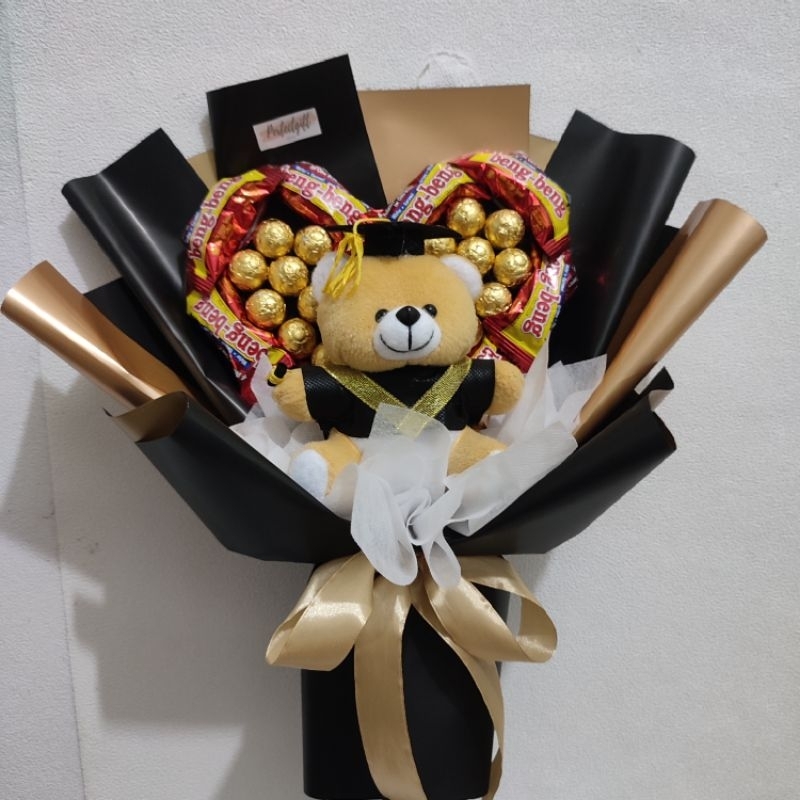 

Love Bouquet/ Buket Snack Coklat Love Boneka / Hadiah Ulang Tahun/ Buket Wisuda