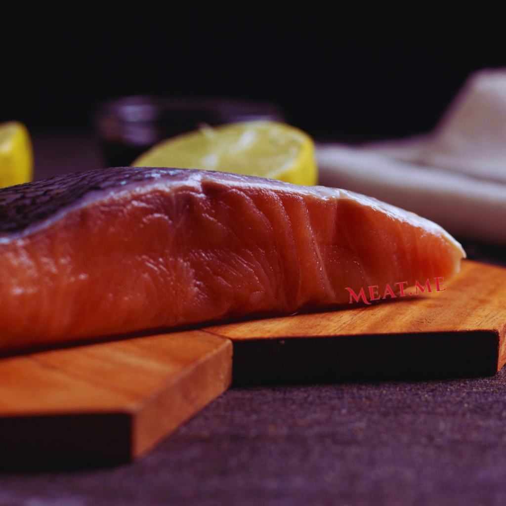 

Atlantic Salmon 200 GR