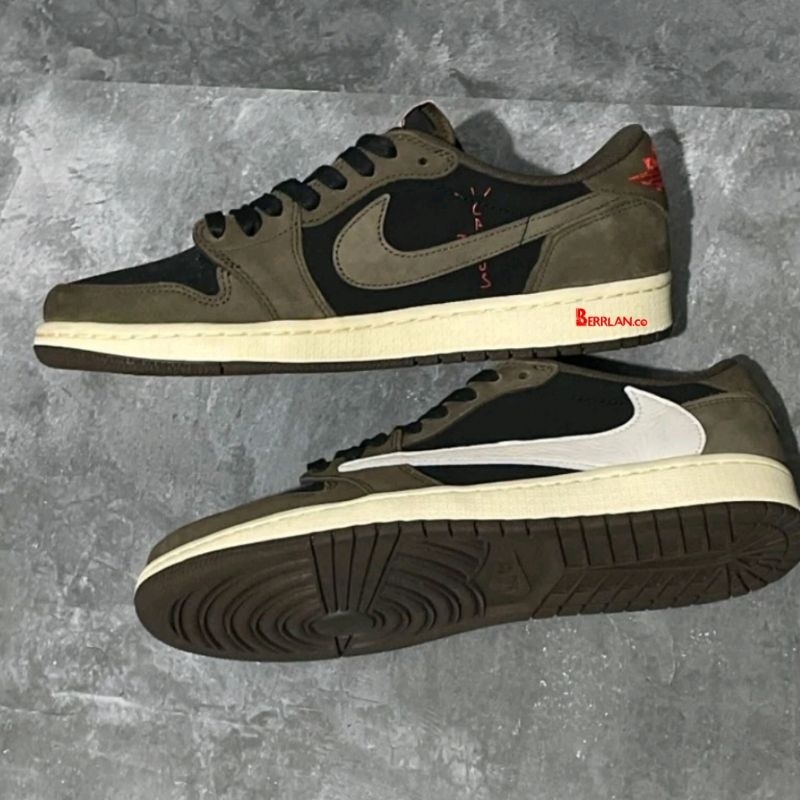 Jordan 1 Low Travis Scott OG 100% Authentic Guaranteed
