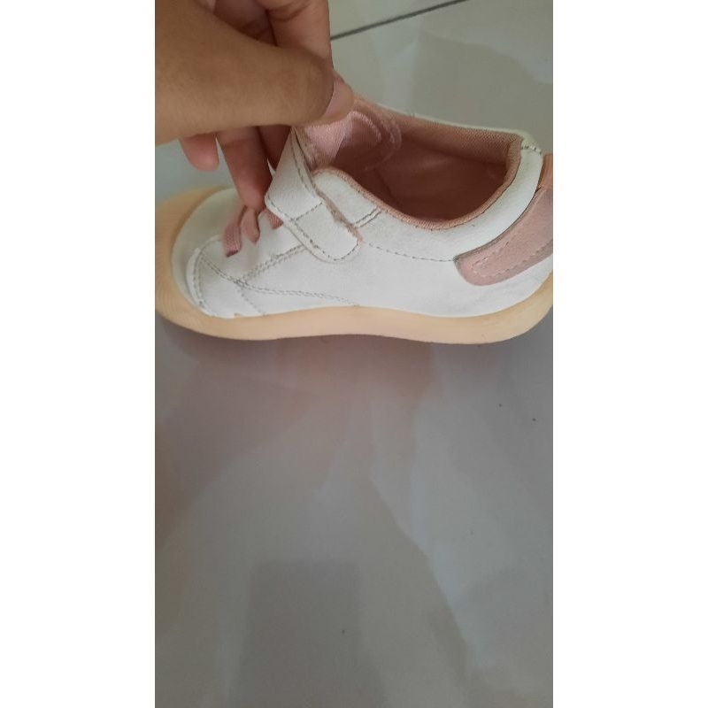 preloved sepatu little m