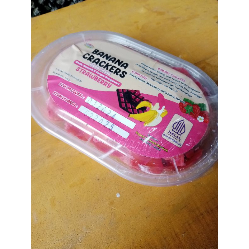 

BANANA CRACKERS