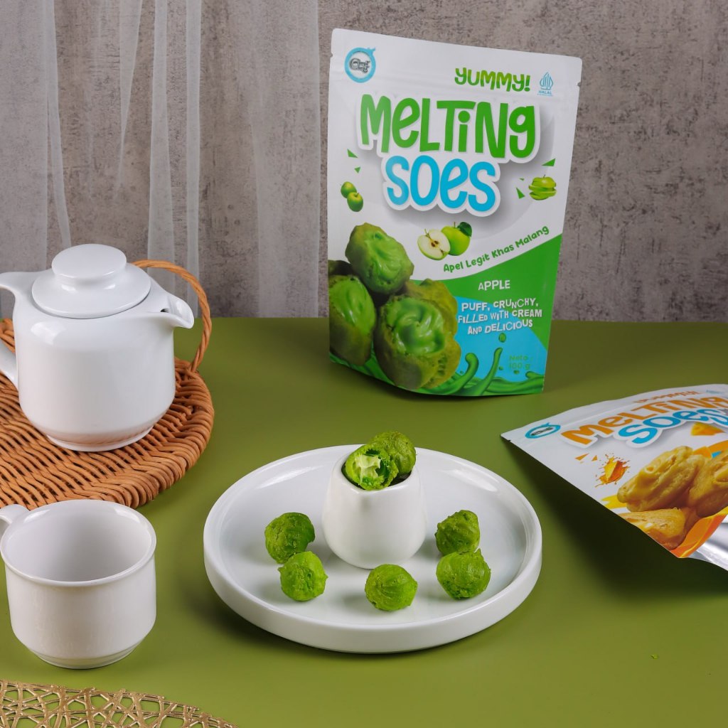 

YUMMY Melting Soes Apel (oleh-oleh Khas Malang)