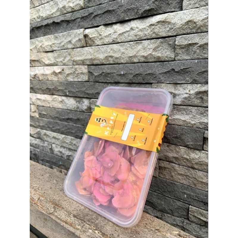 

Kripsy Happy | Keripik Pisang Rasa Stroberi
