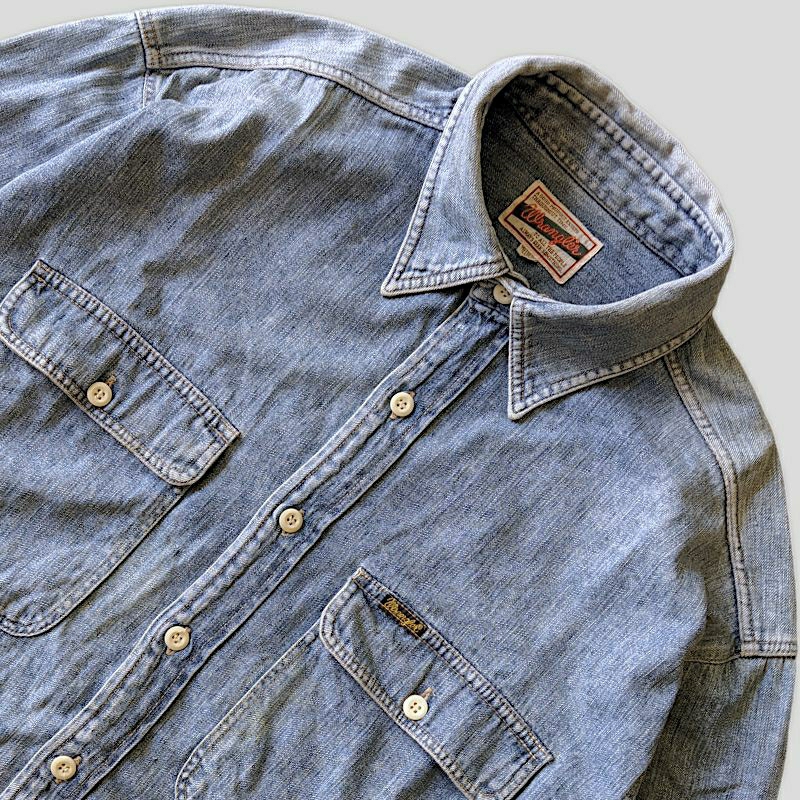 Kemeja denim Wrangler