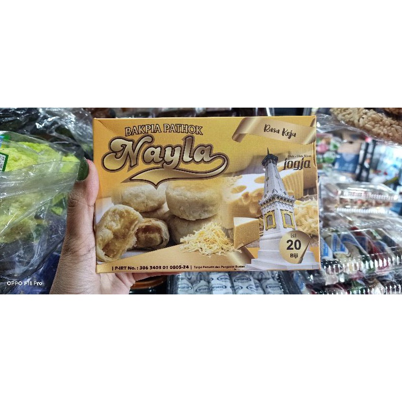 

SENSASIONAL BAKPIA PATHOK NAYLA RASA KEJU ISI 2 BIJI BARANG FRESH SETIAP HARI