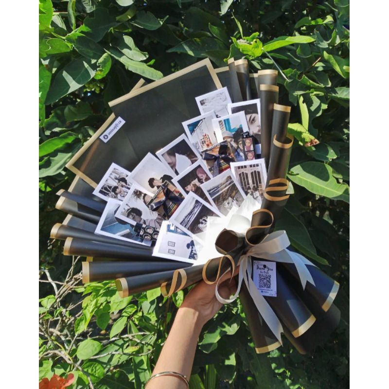 

Buket Foto Medium
