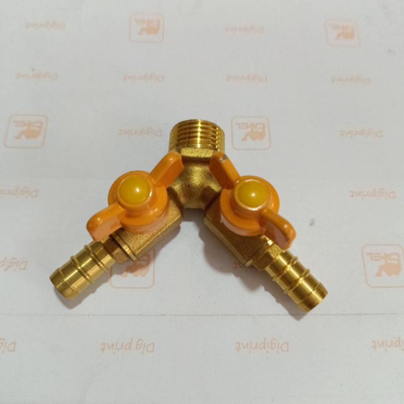 kran cabang 2  drat 1/2" dengan stop kran