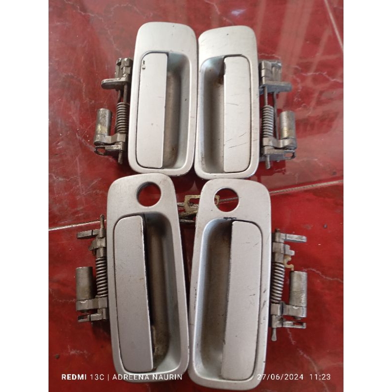 handel pintu luar Camry grande 2001