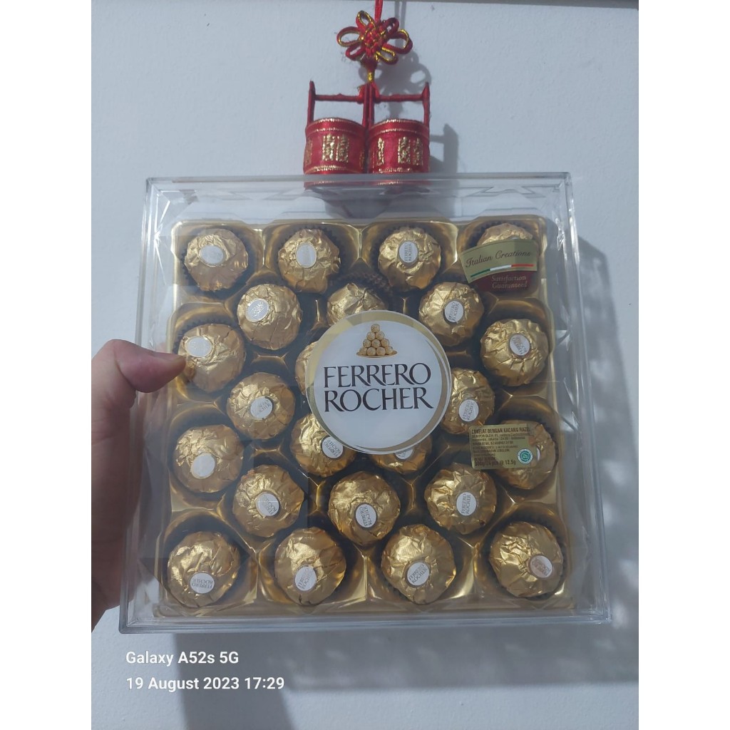 

ferrero rocher / cremona cokelat dengan kacang hazel premium hazelnut chocolate hadiah valentine