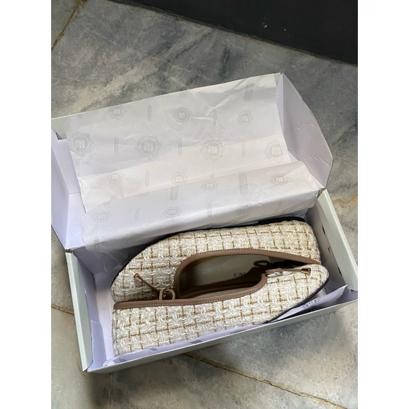 FlatShoesElizabeth