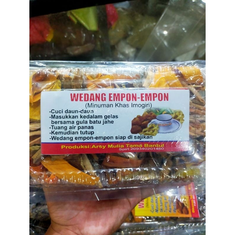 

Wedang empon-empon - minuman rempah spesial Imogiri - produk kualitas premium - ekstra Gula batu - meningkatkan imunitas tubuh - sangat baik untuk kesehatan