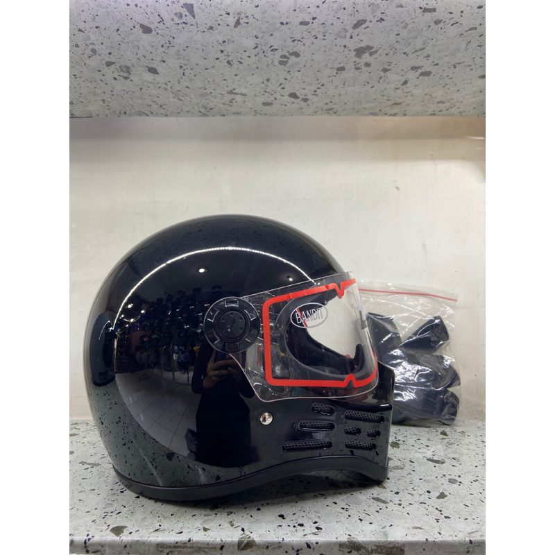 HELM LUBRO BANDIT SOLID